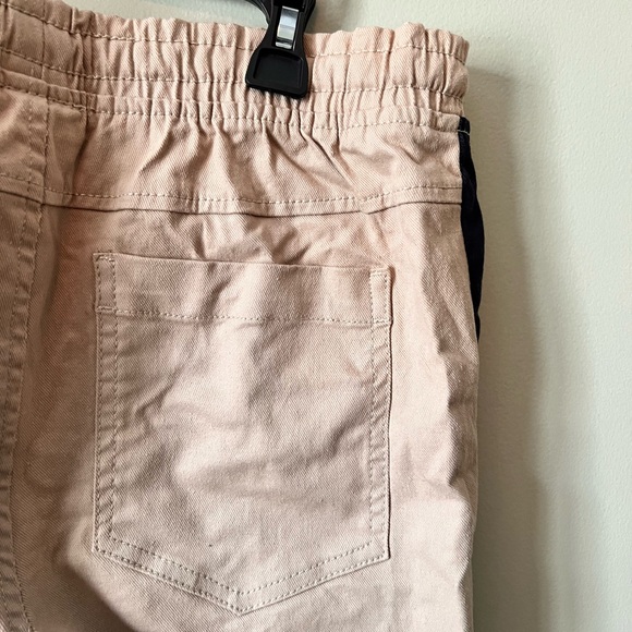 These are some bold colored jogger pants size M - Picture 6 of 6